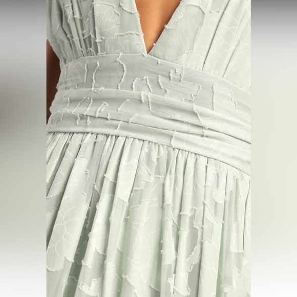 Lulu’s Sweet Sophistication Sage Green Burnout Floral Maxi Dress - Picture 5 of 7